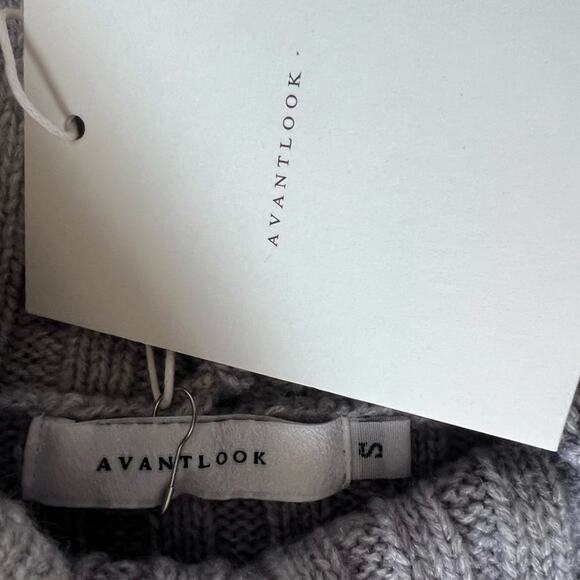 NWT Avantlook Artsy Grey Chunky Rib Knit Asymmetrical Cut Mini Dress / Tunic - S - Picture 4 of 9